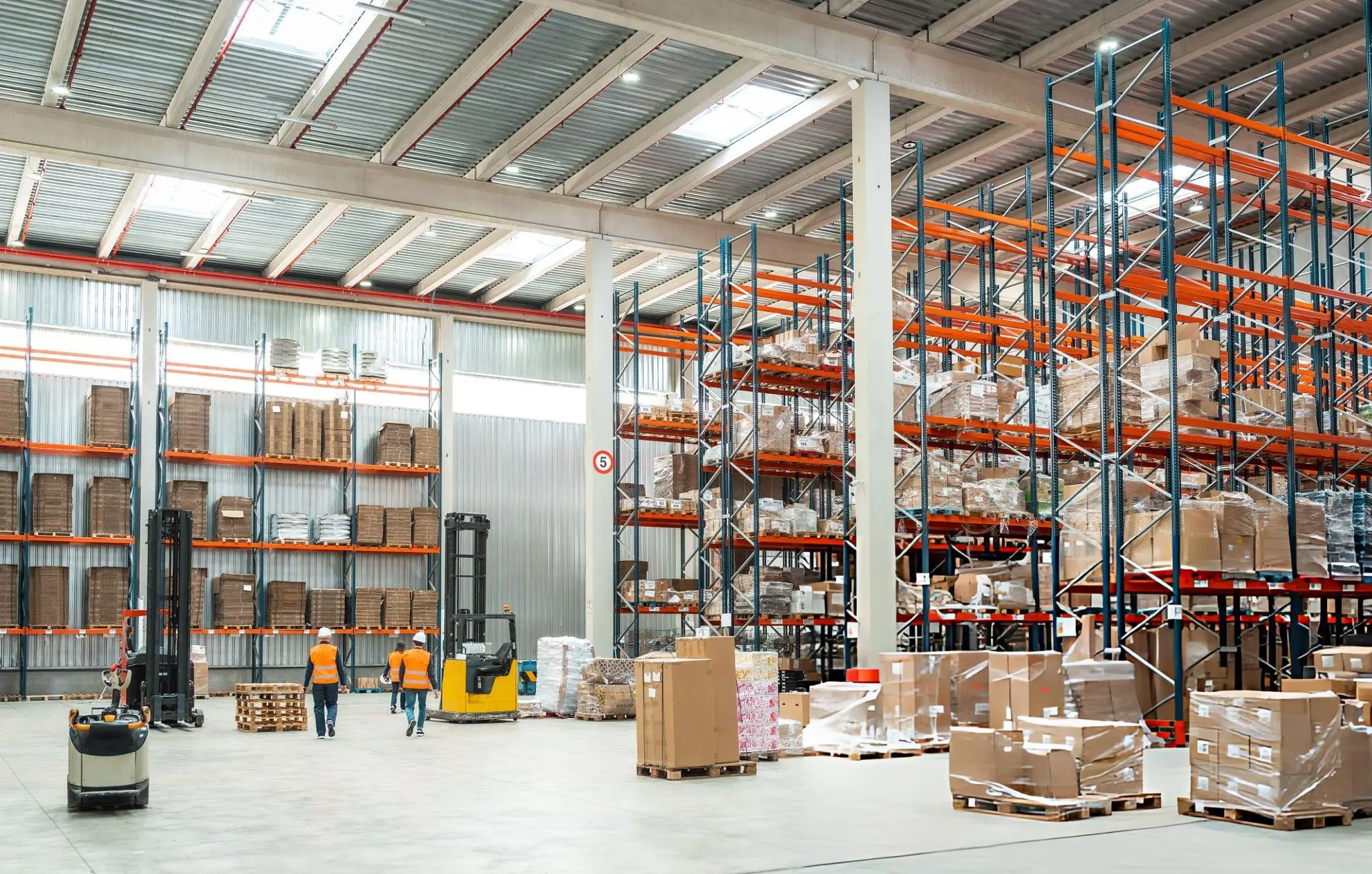 Butler Logistics specialists working in distribution warehouse